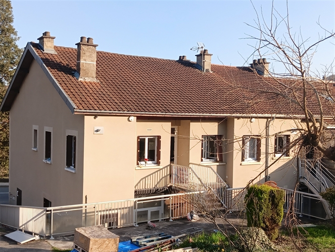 nts 1 Maison Duplex Caves Terrain Constructible  Réf 25340 DCV Immobilier Decazeville 12300 Aveyron.JPG